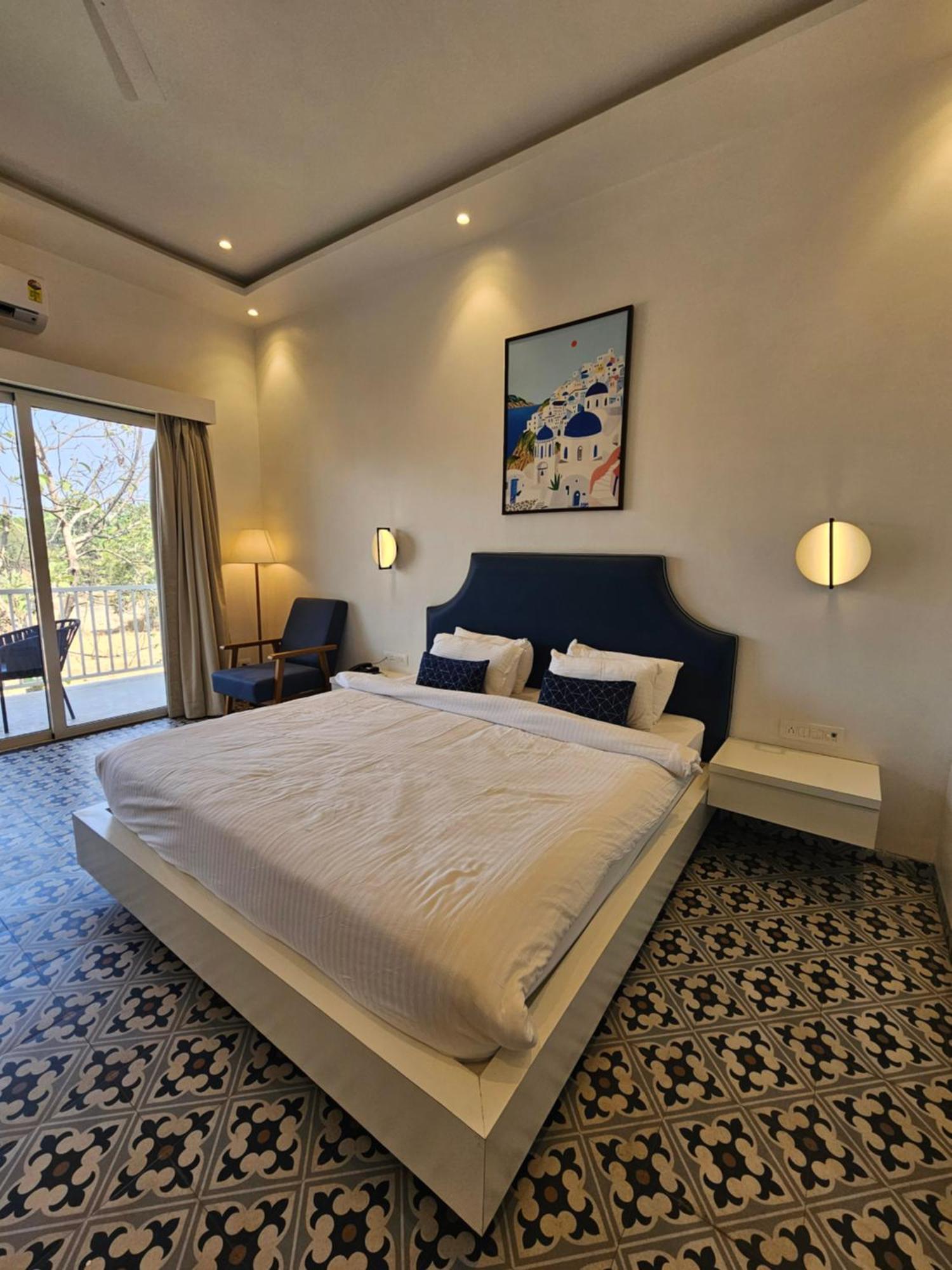 River Estates Luxury Resort & Spa Karjat Exterior photo